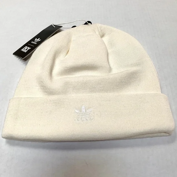 IVY PARK x Adidas Cut Off Logo Beanie White Sz OSFM